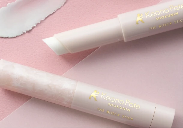 毛穴隠しスティック新発売